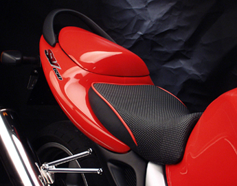 Sargent seat for Suzuki SV650 99-02.